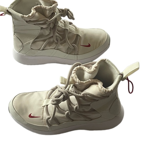 Nike Tanjun High Rise Womens Winter Snow Boots Phantom Red Sand SZ 8.5 - Picture 1 of 6
